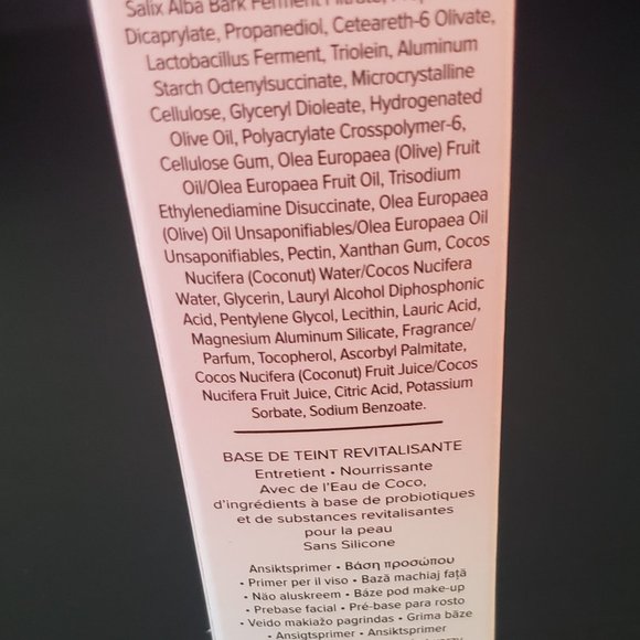 Too Faced Hangover Replenishing Face Primer $35 - Picture 7 of 8